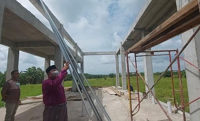 Kadiskes Akui Keseriusan Rekanan Tuntaskan Puskesmas Rawat Inap di Kecamatan Pelalawan