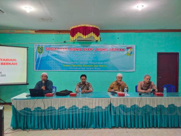 Tim PKM UIR Gelar Sosialisasi Bisnis Syariah di Desa Tanah Merah Kampar