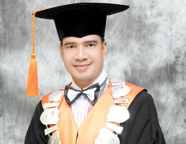 Prof Zulkifli Jadi Guru Besar ke-18 bagi Universitas Islam Riau