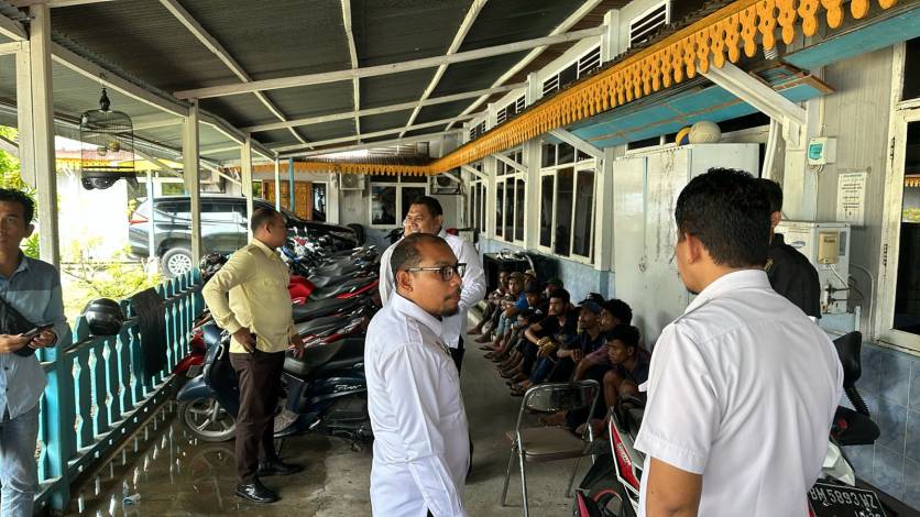 Diamankan Polisi, 11 WNA Diduga Pengungsi Rohingya Diserahkan ke Kantor Imigrasi Kelas II TPI Bagansiapiapi