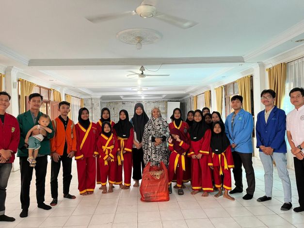 Aliansi Mahasiswa Riau Luncurkan Inisiatif Bakti Sosial, Berikan Sembako untuk Panti Asuhan di Pekanbaru