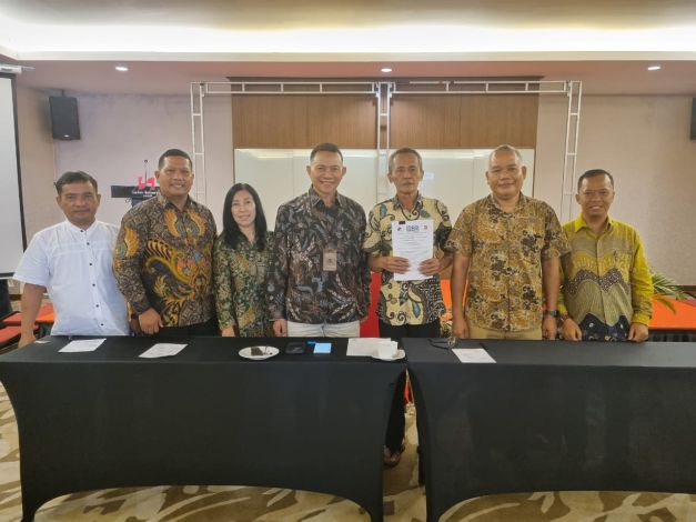 Tandatangani PKS, KUD Produsen Karya Tani Mitra Asian Agri Siap Lakukan Replanting di Riau