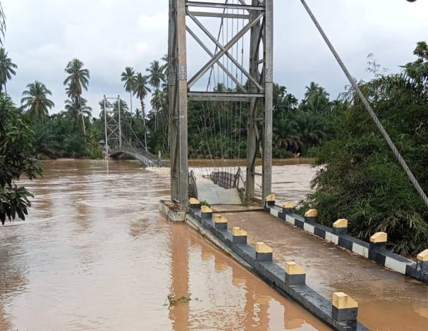 Lebih dari 12 Ribu KK di Kuansing Terdampak Banjir