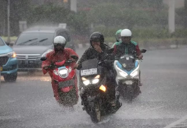 Siapkan Payung, Hari Ini Riau Masih Berpotensi Diguyur Hujan