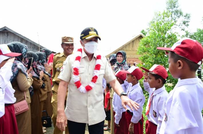 Hari Pertama Kunker ke Inhil, Ini yang Dilakukan Gubernur Riau Syamsuar