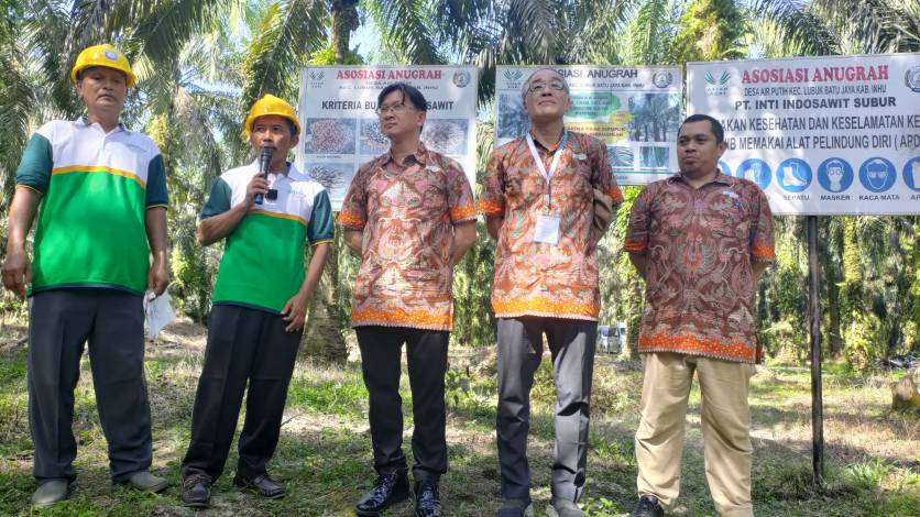 Tingkatkan Penghidupan Petani Riau, Program SMILE akan Terus Berlanjut