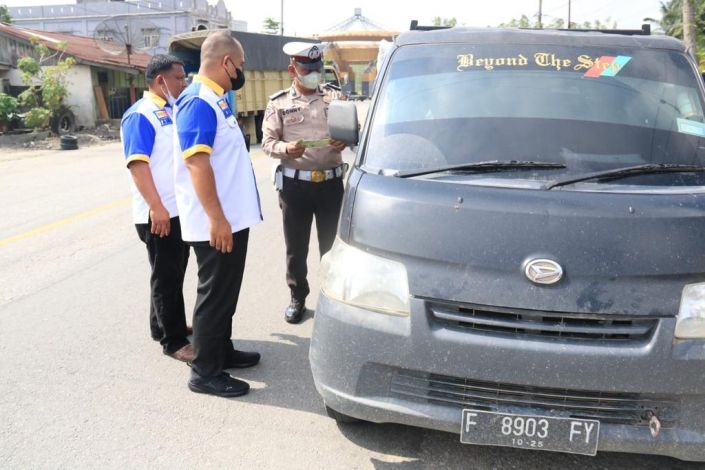 Bapenda Riau Razia Pajak di Kuansing, 87 Kendaraan Terjaring