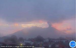 Gunung Marapi Meletus, Muntahkan Abu Vulkanik Setinggi 1,3 Km