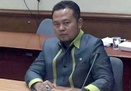 Puluhan KK Palsu Ditemukan di PPDB SMA Negeri 8 Pekanbaru, DPRD Riau: Jadi Pelajaran