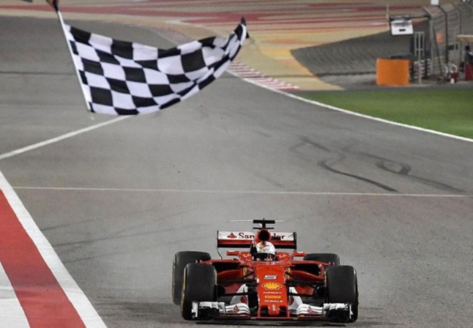Vettel Berjaya di Bahrain, Hamilton Finis Kedua