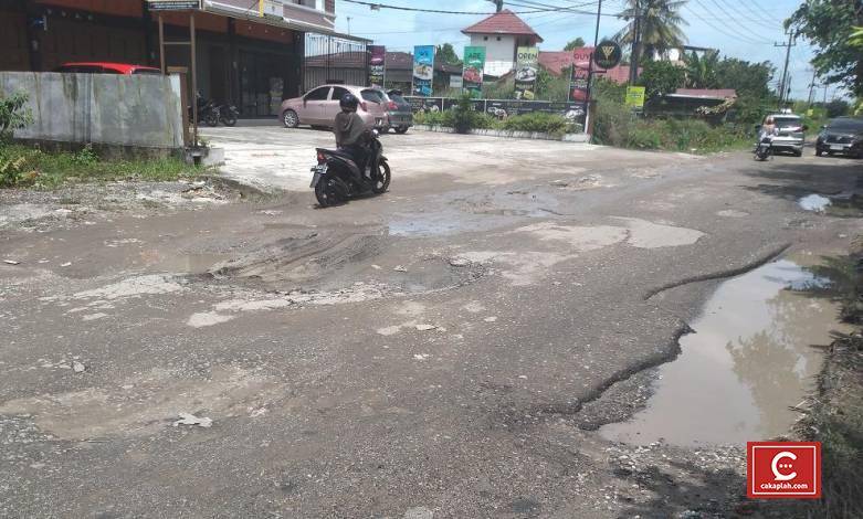 Jalan Bangau Sakti Semakin Rusak akibat Pengalihan Arus, PUPR Pekanbaru segera Cek Lokasi
