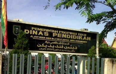 Roni Rakhmat Kumpulkan Jajaran Disdik Riau, Ini yang Bahas