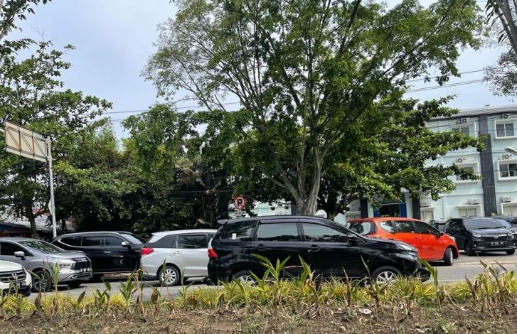 Sering Timbulkan Kemacetan di Jalan Arifin Achmad Pekanbaru, Dishub Surati SD Al-Azhar