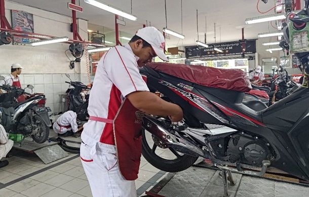 Semarak Ramadan, Ada 3 Paket Pilihan Promo Servis Motor Honda di AHASS