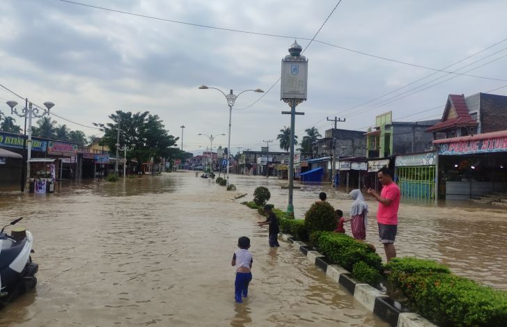 Banjir Rohul Berpotensi Terjadi di Daerah Lain, DPRD Riau Minta BPBD dan Dinsos Lebih Siaga