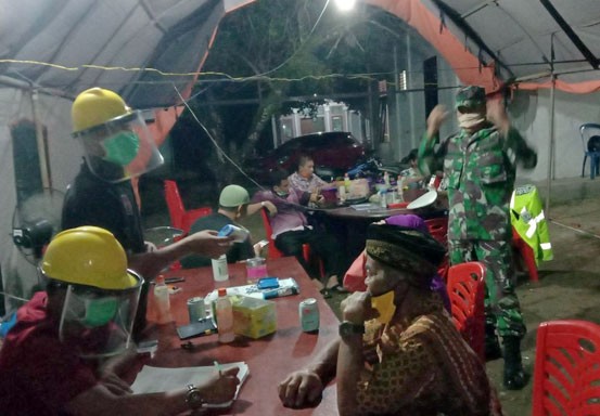 Koramil 11/Tambusai Terus Pantau Warga di Perbatasan Riau-Sumut agar Terapkan Protokol Kesehatan