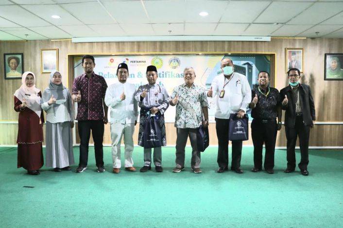 Dibuka Asisten I Setdaprov, UMRI Lakukan Pelatihan dan Sertifikasi kepada 40 Guru se-Riau