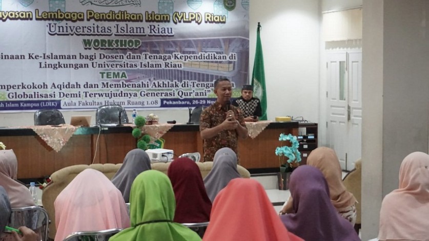 Rektor UIR Ajak Civitas Akademika Bangun Atmosfir Kampus yang Islami dan Ilmiah