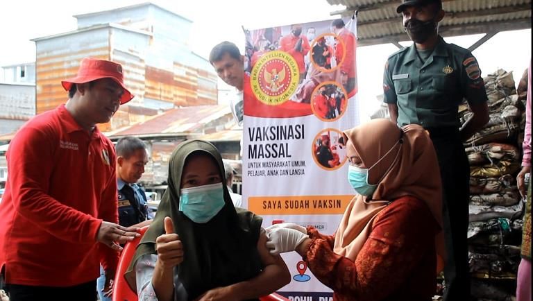 Targetkan 4.000 Dosis, Binda Riau Gencar Vaksinasi Massal di Riau