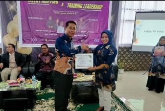 Mahasiswa Riau Didorong Berani Tampil Jadi Pemimpin