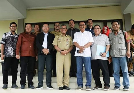 Bupati Kuansing Terima Kunjungan Komisi II DPRD Riau