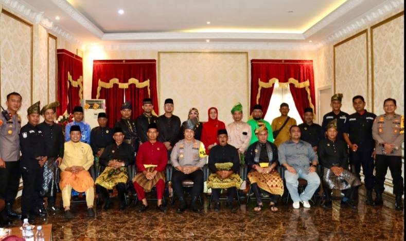 Kunjungi LAMR Pekanbaru, Kapolresta Ajak Sukseskan Pemilu 2024