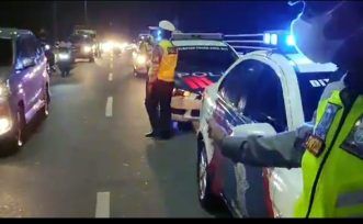 Selain Antisipasi Kejahatan di Pekanbaru, Patroli Polisi Malam Juga Bubarkan Konvoi Kelulusan
