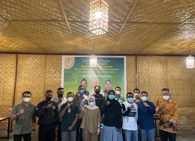BKNDI Bengkalis Utus 10 Desa Ikut Workshop Penguatan Pemdes ke Surabaya, Fanny: Untuk Wujudkan Kemajuan Desa