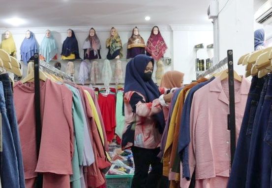 Fashion Trendi Famys Hijab Collection, Kualitas Terjamin, Harga Bersahabat