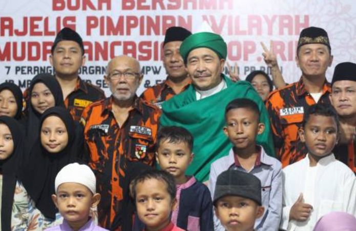 MPW Pemuda Pancasila Riau Santuni 500 Anak Panti Asuhan