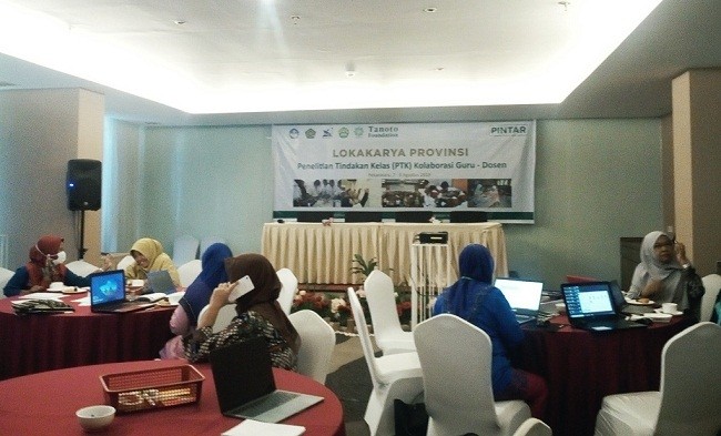 Tanoto Foundation Gelar Lokakarya Penelitian Tindakan Kelas untuk Dosen dan Guru di Riau
