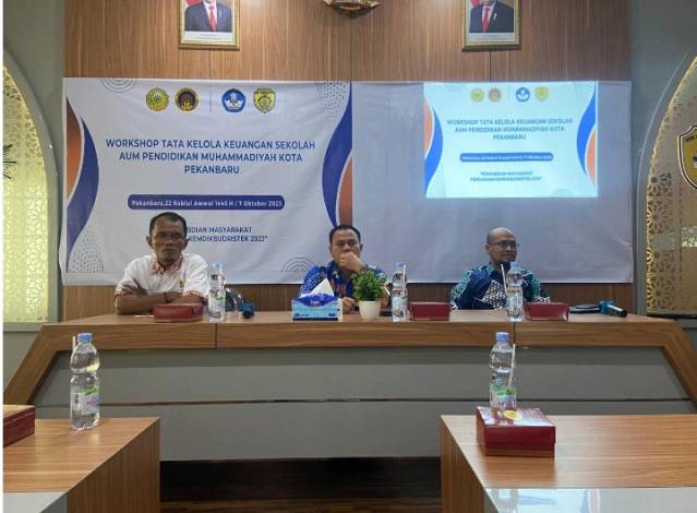 Tingkatkan Kapasitas Pengelolaan Keuangan UMRI dan Sekolah Muhammadiyah Pekanbaru Adakan Workshop Tatakelola Keuangan    