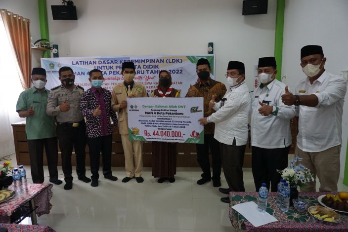 Unilak Jalin Kerjasama dengan MAN 4 Pekanbaru, Kemenag Riau Beri Apresiasi