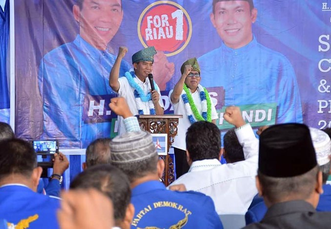 Diusung Demokrat dan PPP, Firdaus-Rusli Effendi Disambut Suka Cita Warga Riau