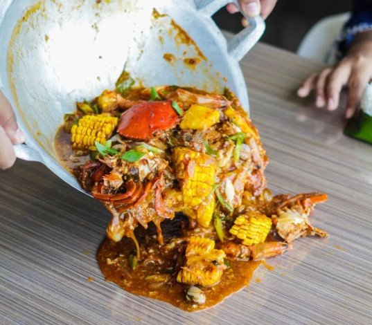 Ayo Gaskan, Seafood Berserak Pesonna Hotel Pekanbaru Hadir Kembali