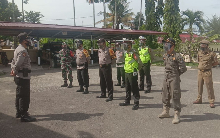 Cegah Penyebaran Covid-19, Polsek Pangkalan Kuras Bersama TNI dan Satpol PP Gelar Operasi Yustisi