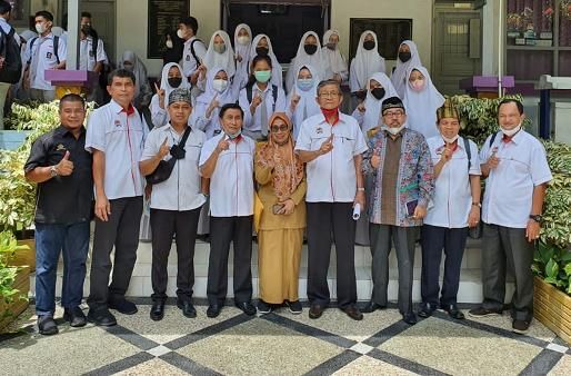 Upaya Edukasi Masalah Pembauran, FPK Kunjungi Kampus dan Sekolah di Pekanbaru