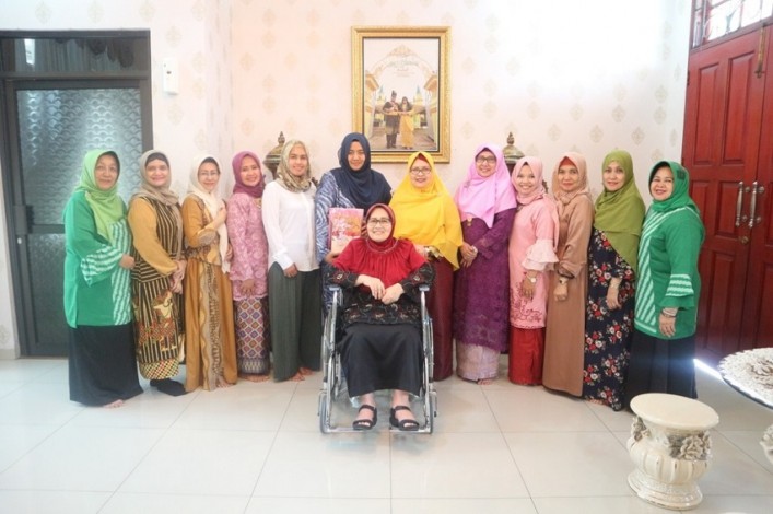 Konsul Malaysia Sambangi Kediaman Ketua DPRD Riau