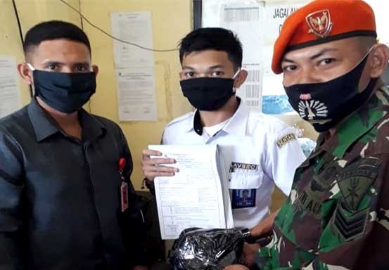 Satgas Pamrahwan Yonko 462 Paskhas Gagalkan Penyelundupan Ganja di Bandara Sentani