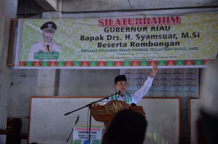 Gubernur Riau Berkunjung ke Pondok Pesantren Darul Fikri, Ini Doa dan Harapannya