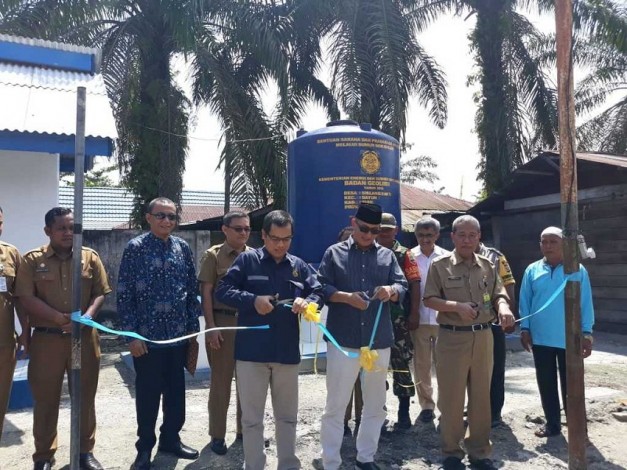 Dibangun dengan APBN 15 Unit Sumur Bor Air Bersih se Riau Diresmikan