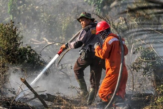 Polisi Riau Terus Pantau Titik Api Melalui Dashboard Lancang Kuning