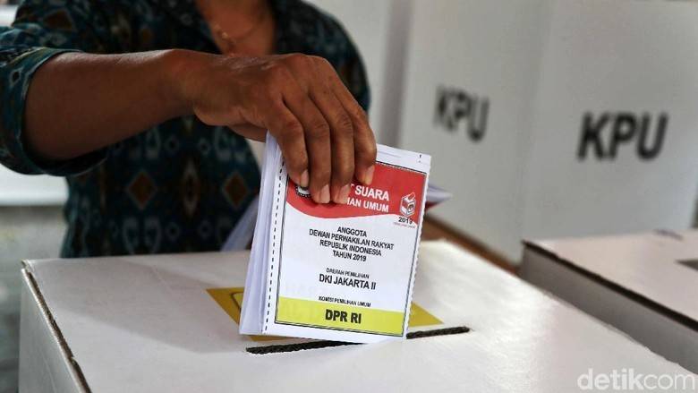 KPU Pekanbaru Klaim Penelitian Data Pemilih Sudah 100 Persen