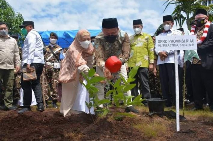 Waka DPRD Riau Hadiri Pengajian Haul Akbar Syejh Abdul Qodir Jaelani di Inhil
