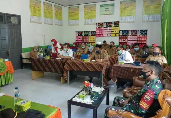 Babinsa Koramil 16/Tapung Hadiri Loka Karya Mini Lintas Sektoral UPT Puskesmas