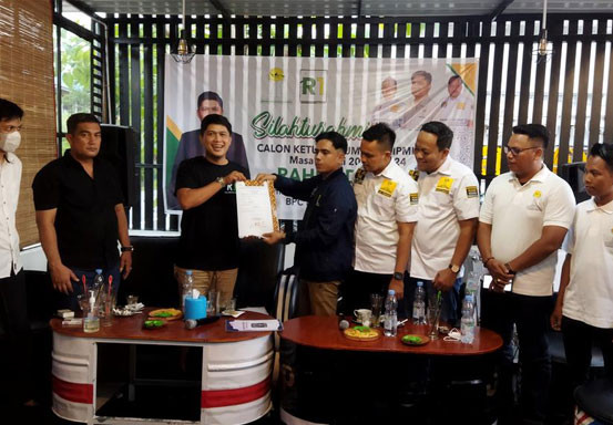 Caketum HIPMI Riau Rahmad Ilahi Silaturahmi Dengan Senior dan Pengurus HIPMI Rohil