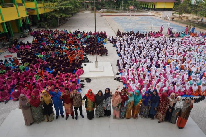 Strategi Rektor Unilak DR Junaidi Bantu Peningkatan SDM Anak Muda Riau