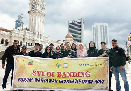 FWL DPRD Riau Kunjungi Parlemen Malaysia