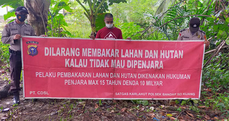 Polsek Bandar Sei Kijang Patroli Sampaikan Maklumat Kapolda Riau Terkait Karhutla