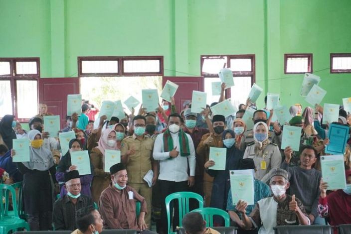 Bupati Zukri Bertekad Selama Kepemimpinannya Program PTSL 90 Persen